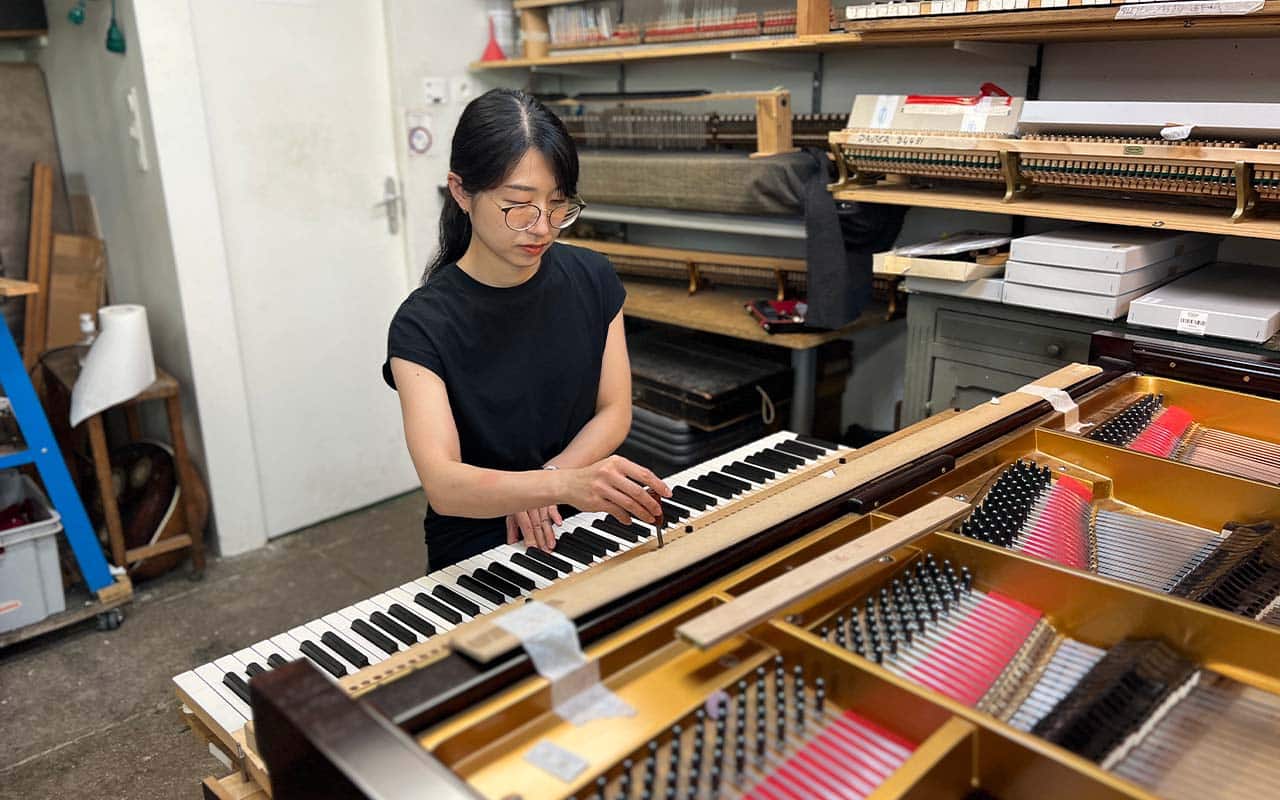 Quand les rôles s’inversent… des techniciens Kawai viennent en stage chez nous !